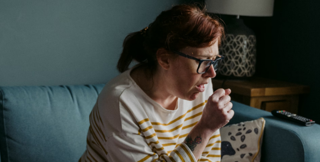 Ho là một phản xạ quen thuộc nhưng cơ chế phức tạp, đặc biệt đối với bệnh nhân ALS. 